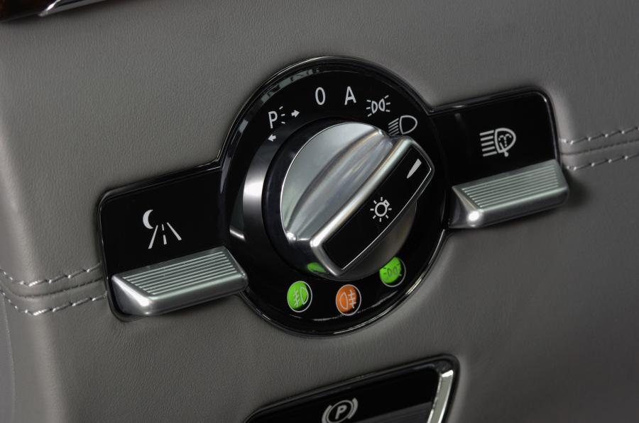  Mercedes-Benz S-Class 2007 года  (фото 386 из 414)